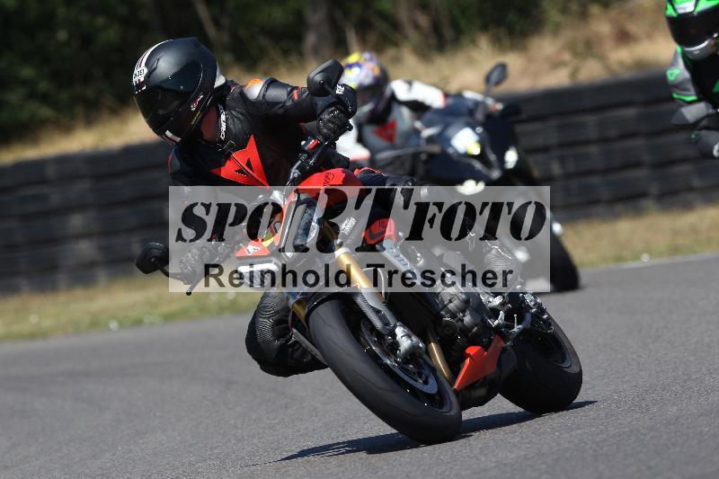 Archiv-2022/51 10.08.2022 Freeride Training ADR/Medium/40
